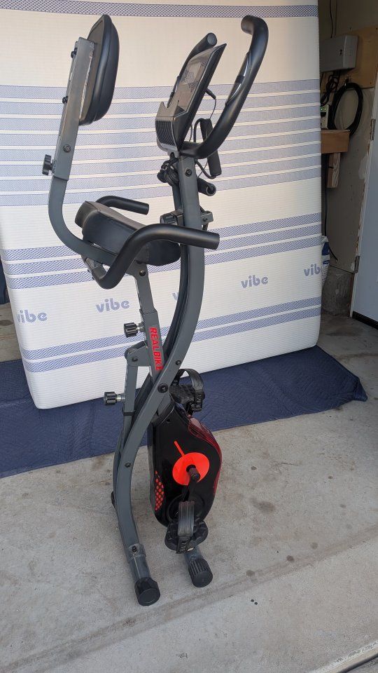 Foldable recumbent bicycle