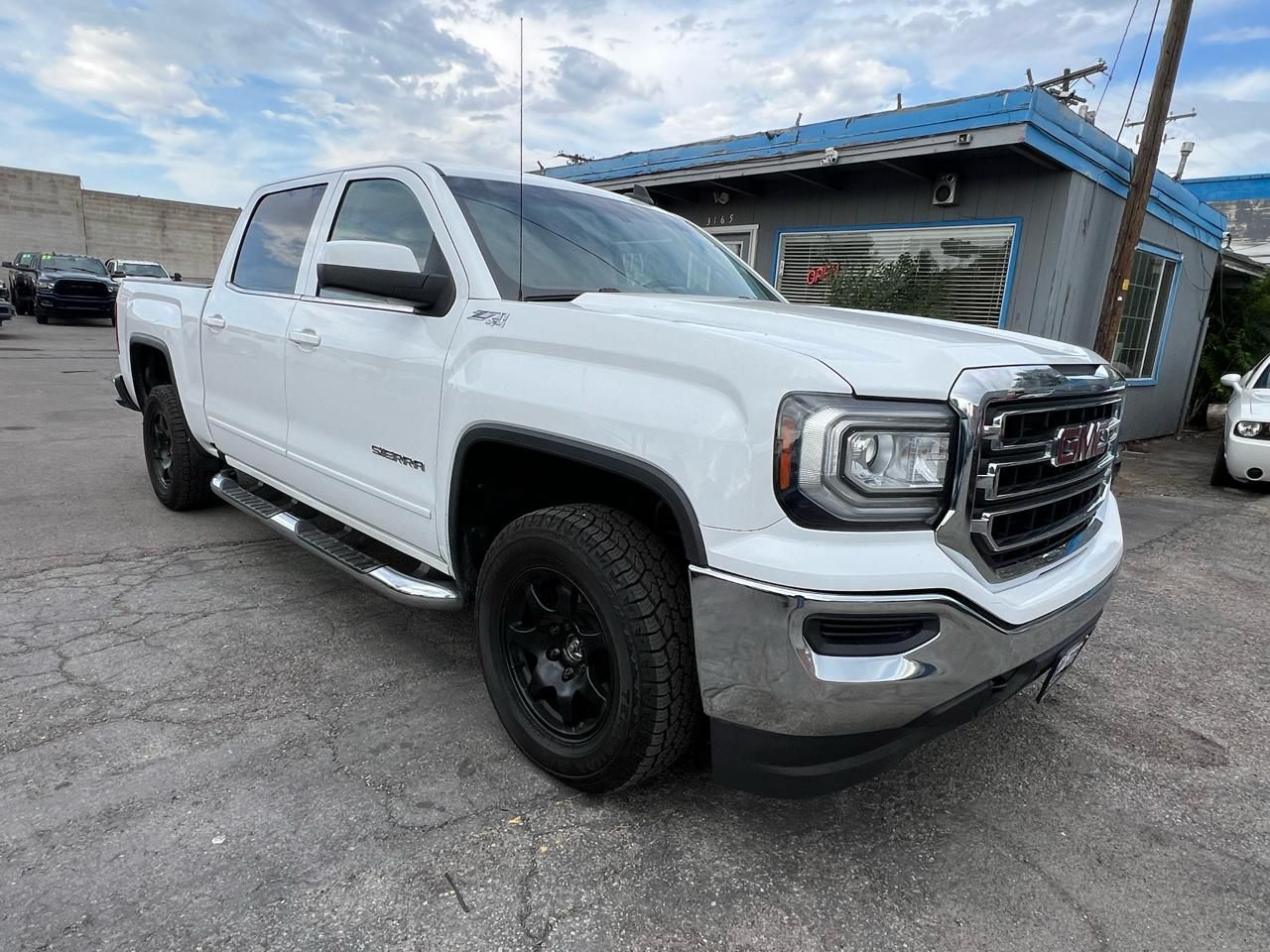 2017 GMC 1500 SLE