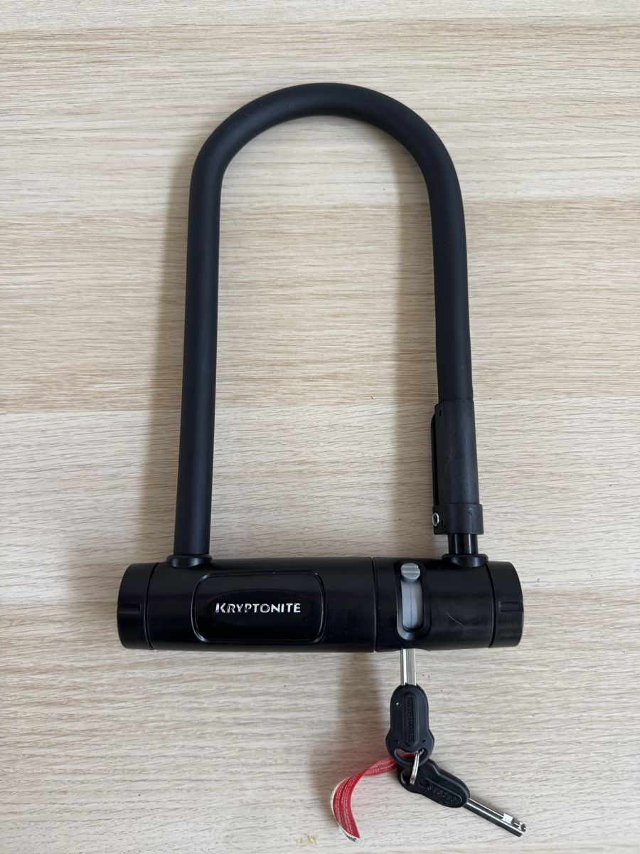 Kryptonite U-Lock Bicycle Lock with Keys