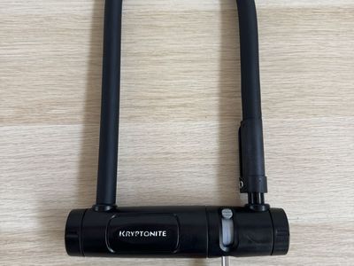 Kryptonite U-Lock Bicycle Lock with Keys