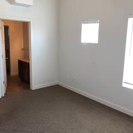 Main image 13