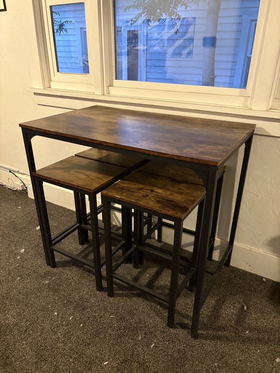 Dining room set
