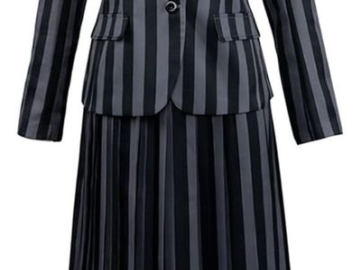 Wednesday Adams Halloween costume