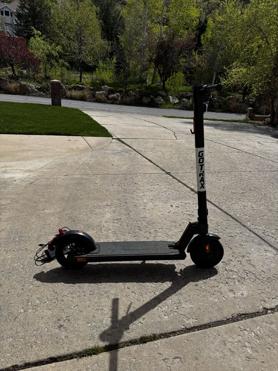 Go Trax Xr Elite Electric Scooter