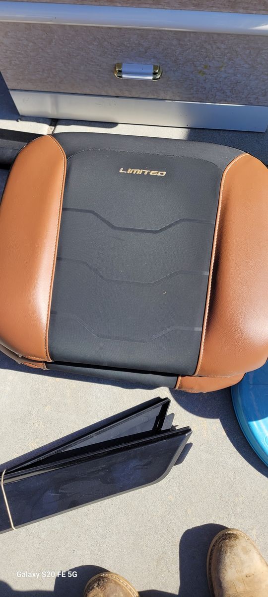 Can am seat backs 2021