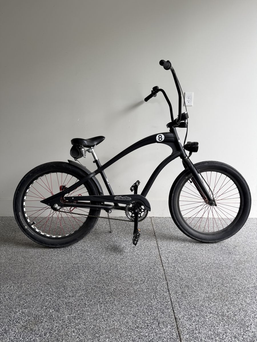 Electra Cruiser 8 Men's Beach Cruiser Bike Matte Black w/ Red Spokes & Headlight