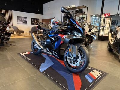 2026 BMW Motorrad M 1000 RR