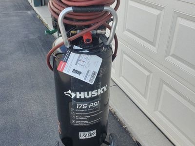 Air Compressor 50 Gallon, hose and adapters