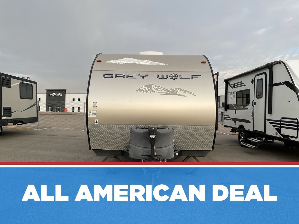 Used 2014 Forest River RV Cherokee Grey Wolf 18RB