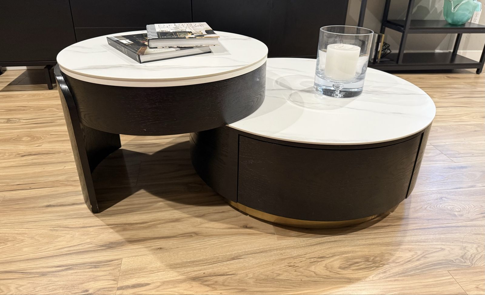 Modern coffee Table With Storage