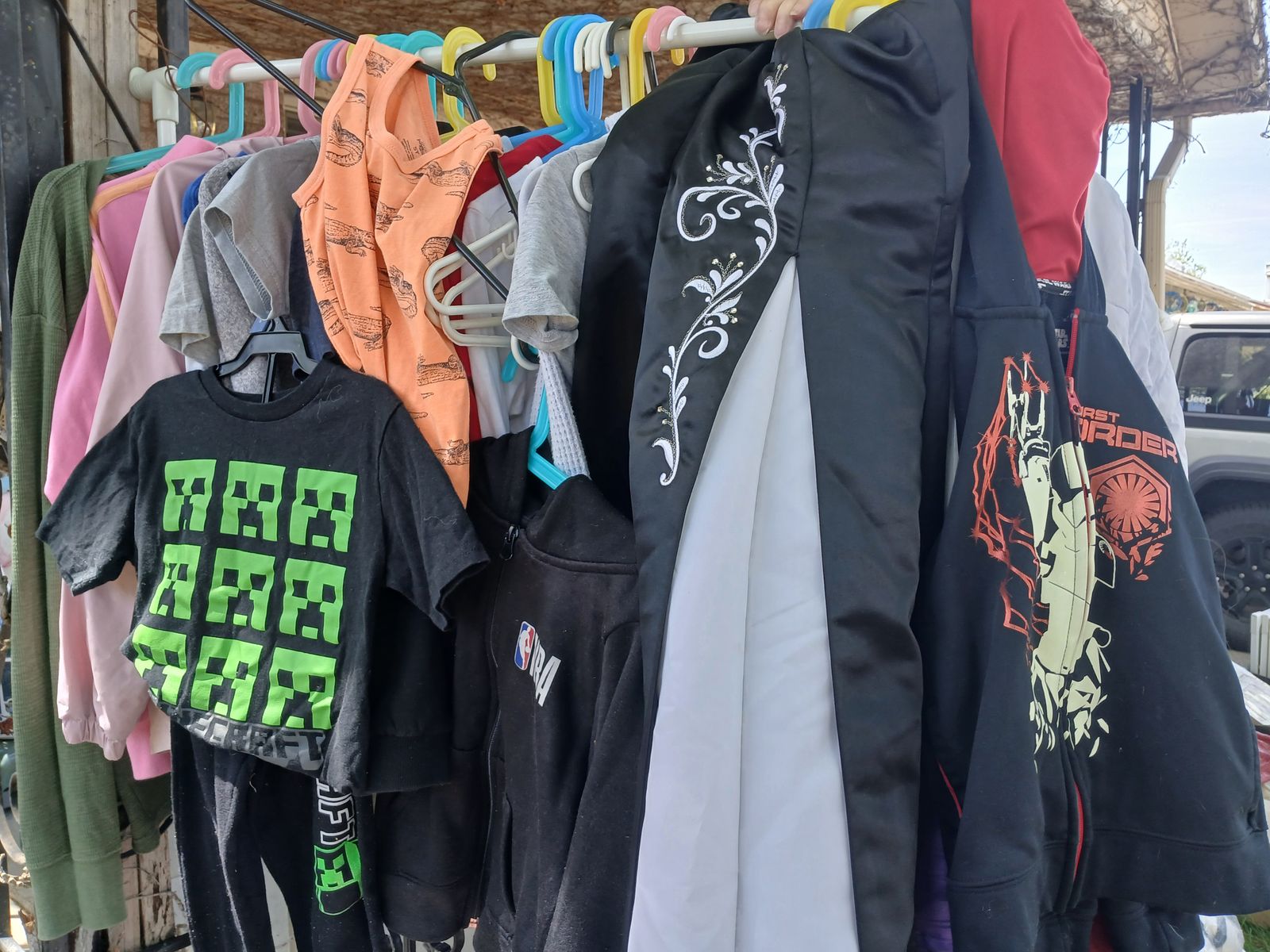 Yard sale @ 4000 w. 5050 s. Kearns