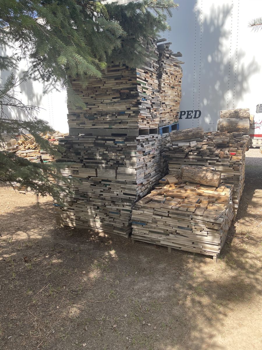 Hardwood Firewood Stacked on Pallets (4 Full - 4 Partial)
