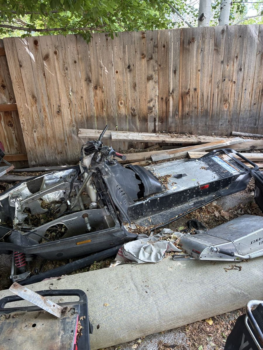 Main image 3