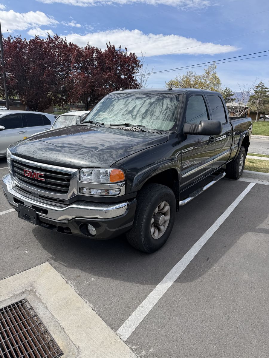 2004 GMC 2500 SLT