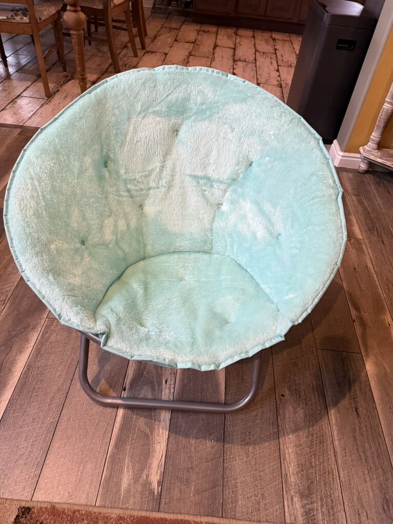 Papasan Chair