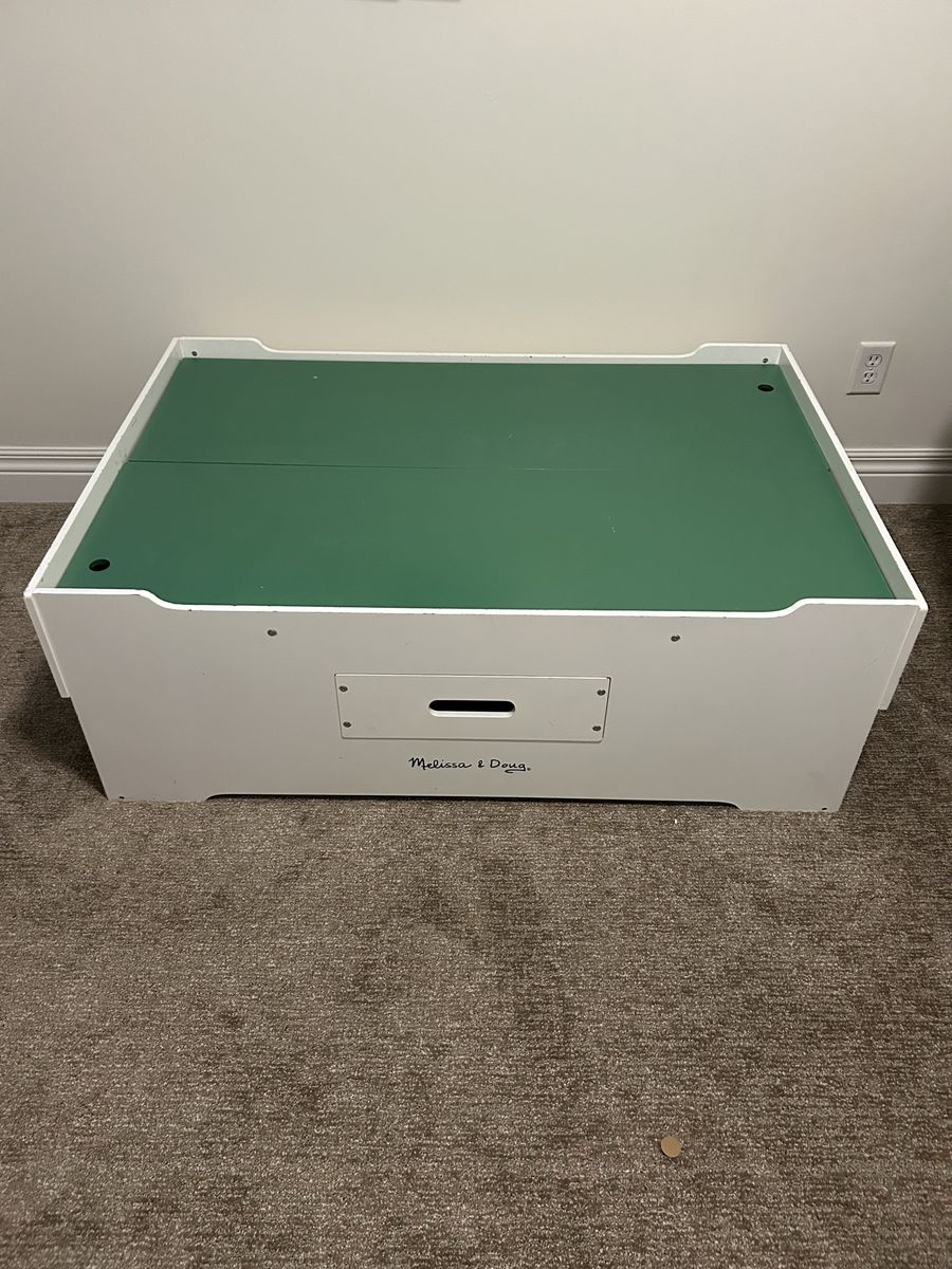 Kid Table / Train Table / Game Table