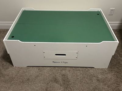 Kid Table / Train Table / Game Table