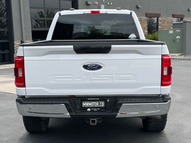 Main image 6