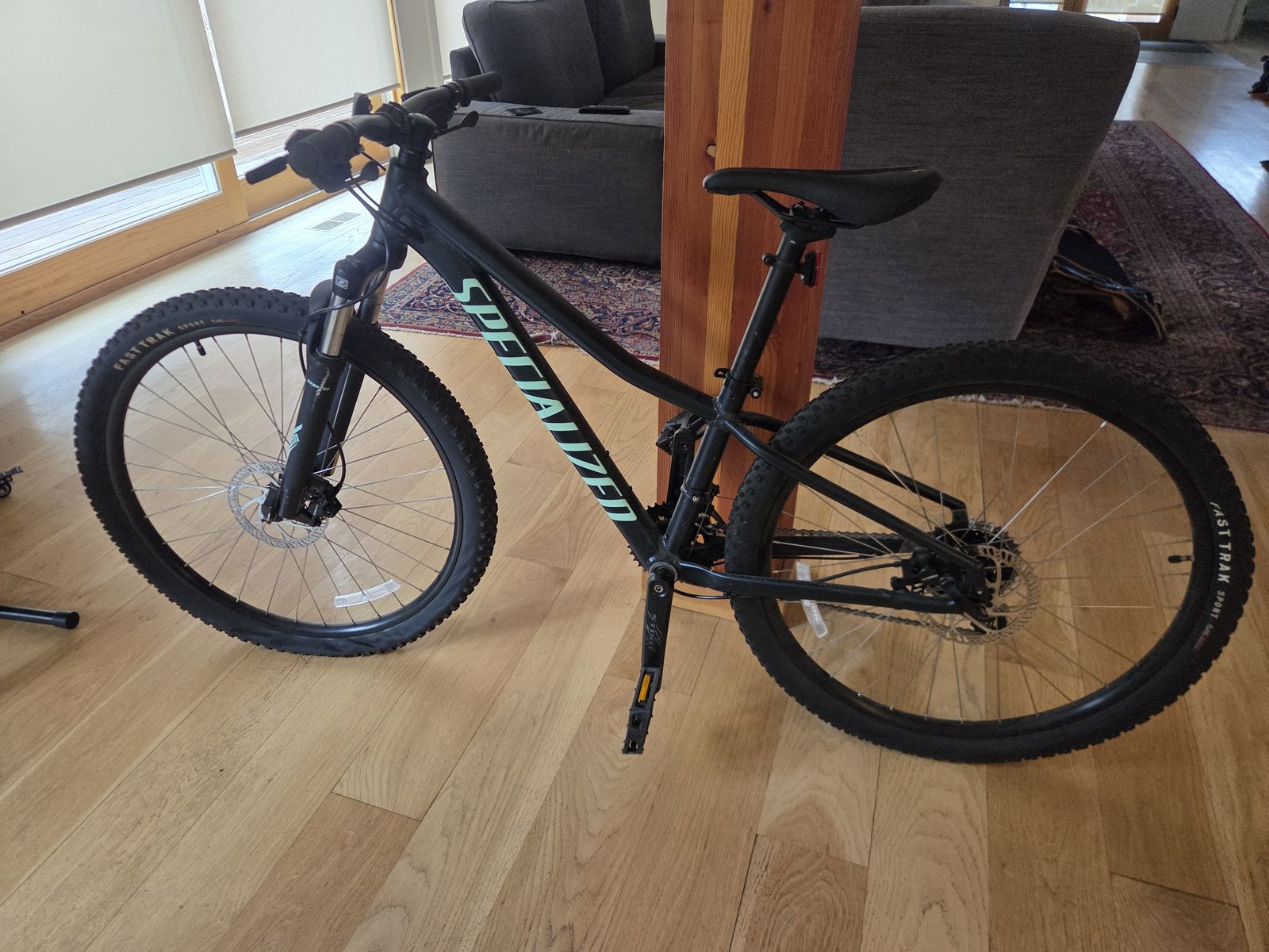 2022 Specialized Rockhopper Sport 26 XXS Mountain Bike – $300