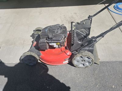 Toro Recycler 21-in Gas Self-propelled lawn mower