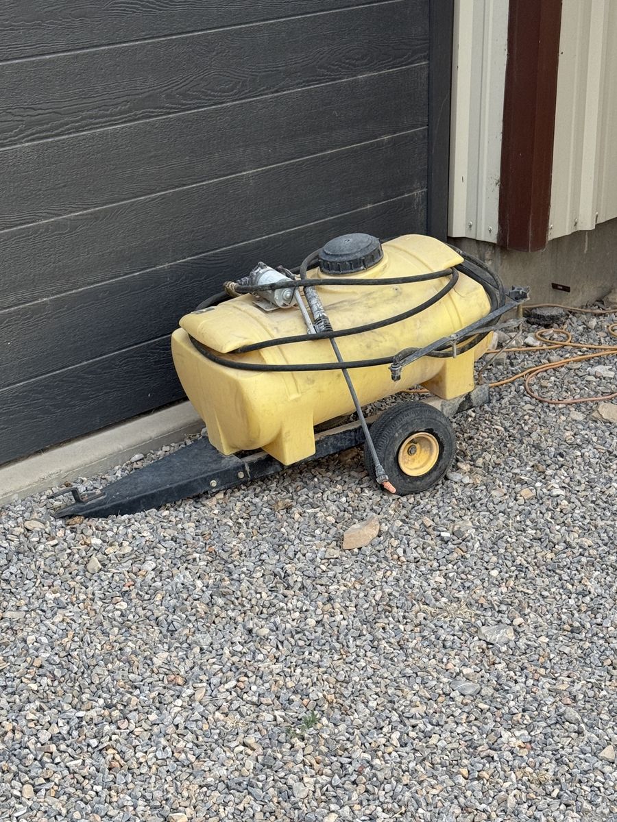 Pull-Behind Lawn and Garden Towable Tank Sprayer