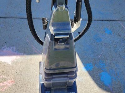 Hoover Pet Carpet Shampooer