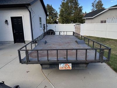 Utility trailer