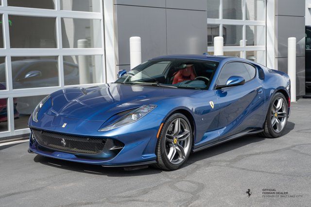 2019 Ferrari 812 Superfast Base