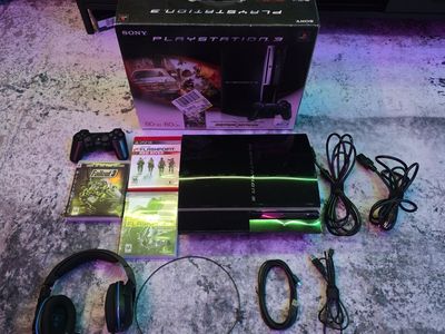 Sony PlayStation 3 CECHE01 80GB Backwards Compatible (JB)