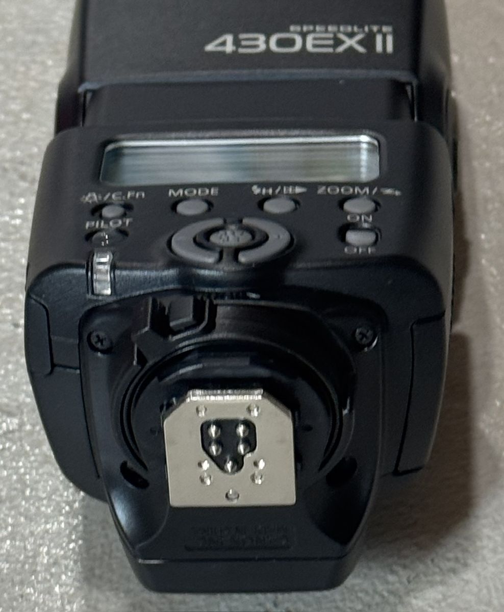 Main image 6
