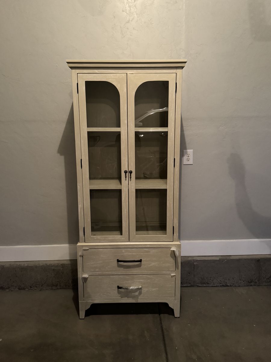 Brand New  Beautiful curio cabinet