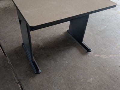 Computer/Sewing Machine/Fly Tying Table