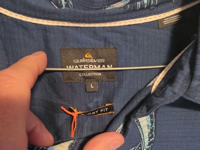 Quiksilver Waterman Collection Wave Short Fit Blue Button Down Shirt Large NWT