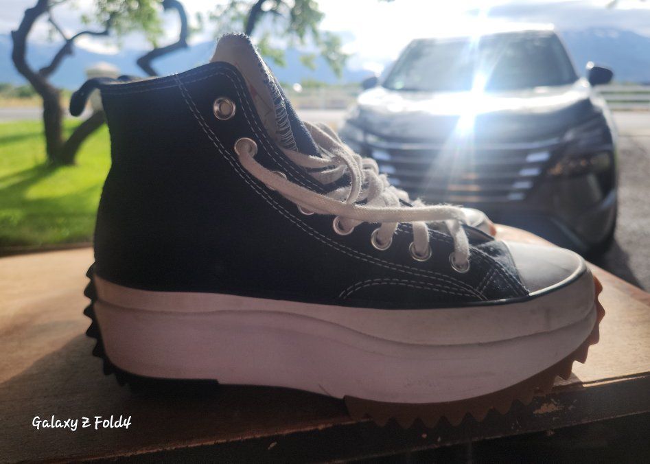 Converse size 6.5 men's women's 8