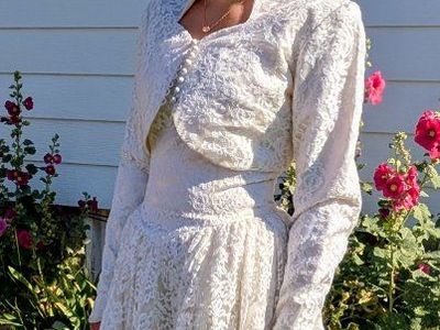 Vintage Lace Wedding Dress with Matching Jacket 1950 era ,size 4