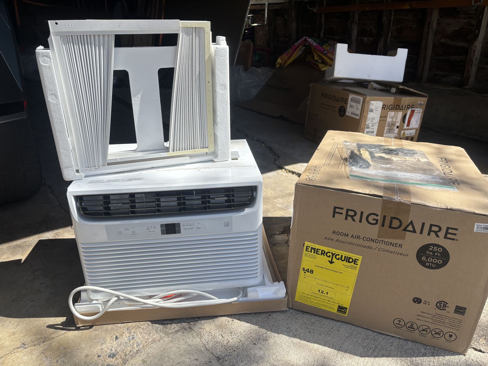 Frigidaire 6000 BTU/250 sq. ft. room air conditioner