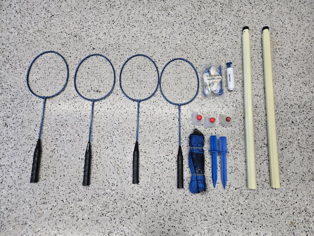 Spalding Badminton Portable Game Set