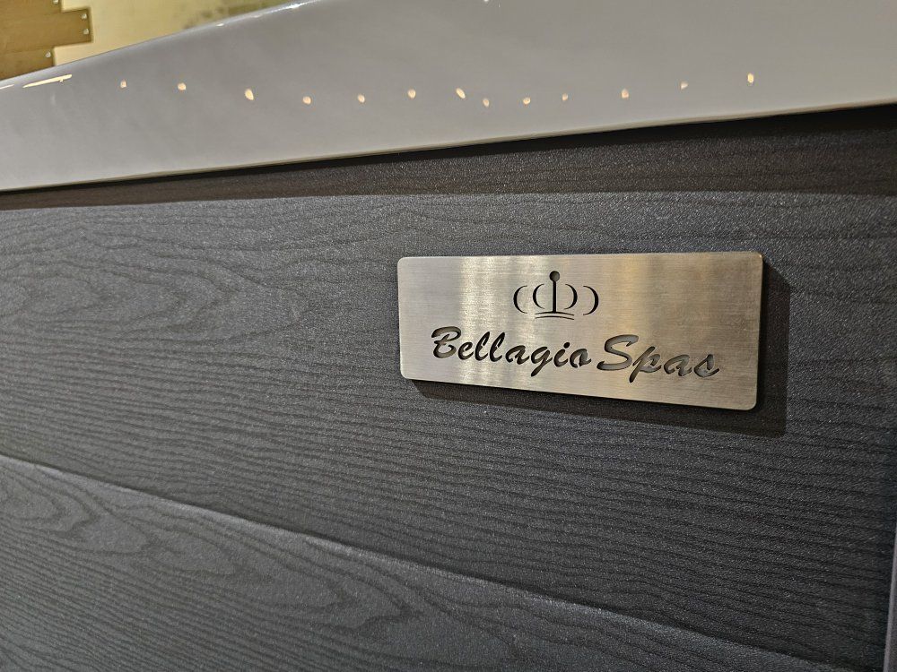 perfect tub for your Airbnb