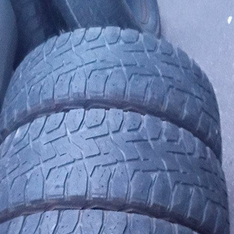* Set of LT305/55R20 Truck Tires *