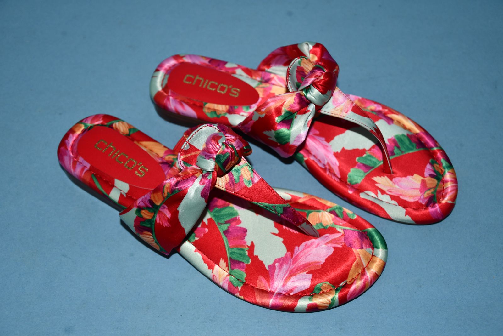 NWT ($89) WOMEN'S CHICO'S SANDALS ~ SIZE 7 1/2 M ~ FLAME SCARLET ~ HEEL HEIGHT 1"