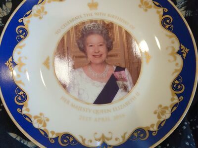 Queen Elizabeth the 2nd 90th birthday plate