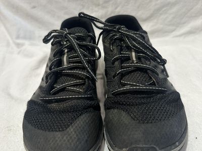 Merrell women’s size 8 Bare Access XTR black mesh trail shoes