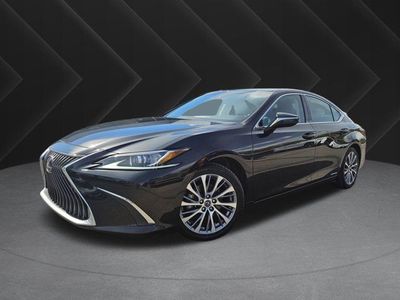 2021 Lexus ES Base