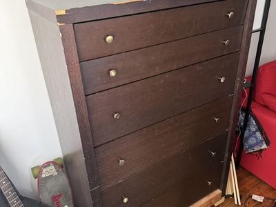Dresser On Wheels (38x60x19)