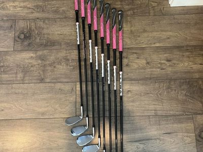 Cobra T-rail Womens Golf Clubs - Right Handed