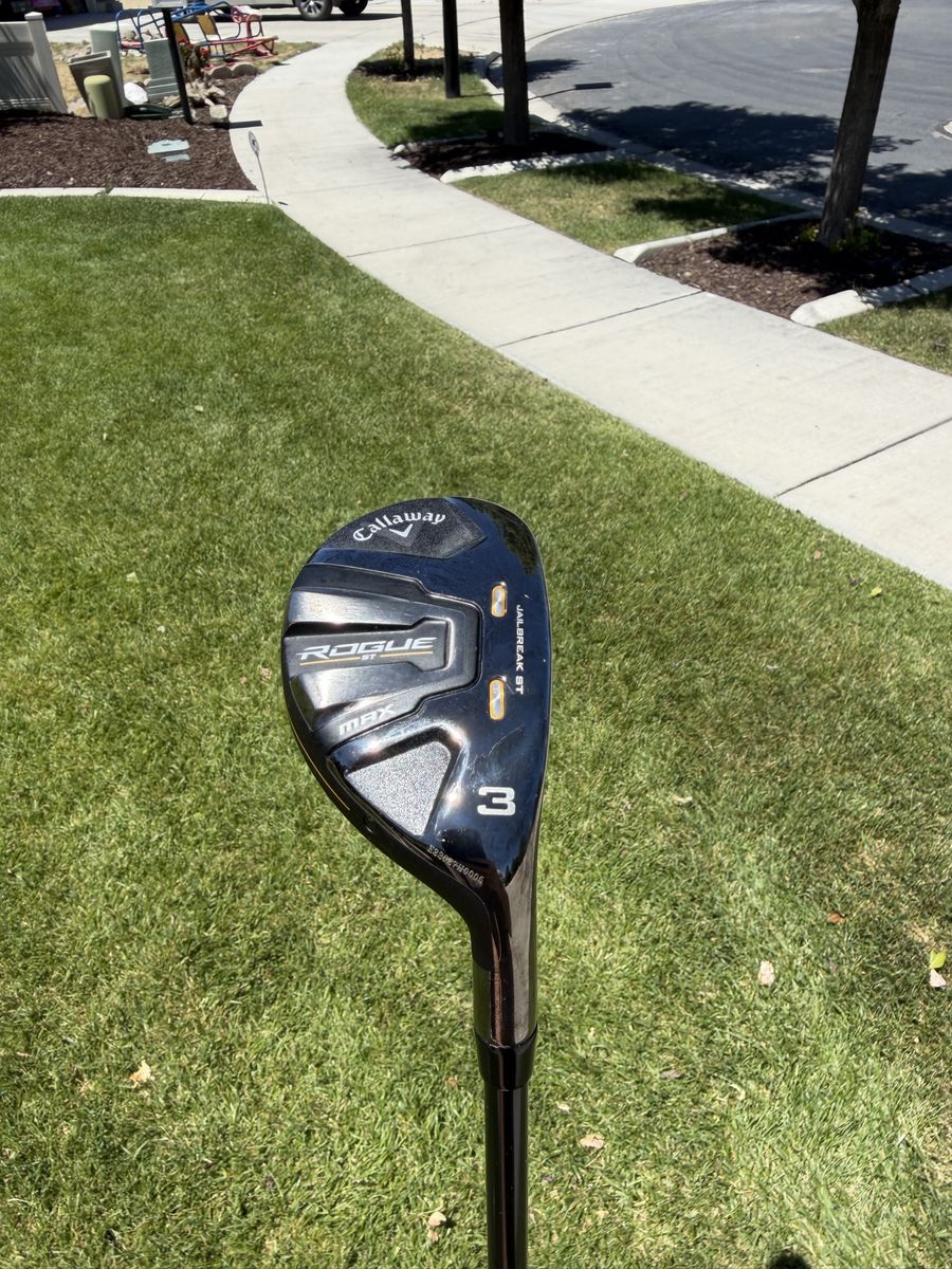 Callaway Rogue ST Max 3 Hybrid - Excellent Condition/Like New