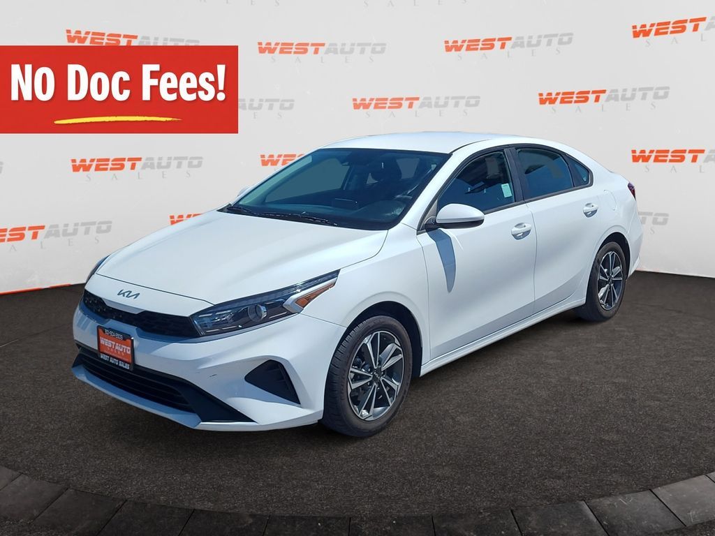 2023 Kia Forte LXS