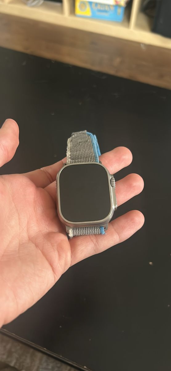 Apple Watch Ultra 2 (49 mm, GPS, LTE)