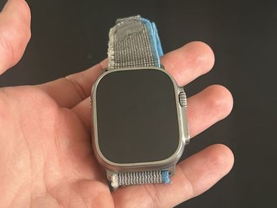 Apple Watch Ultra 2 (49 mm, GPS, LTE)
