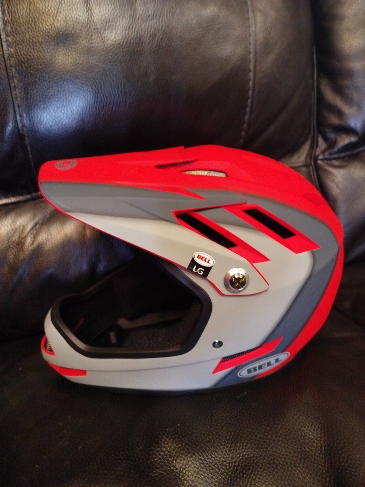 Brand new Bell Full-9 Fusion MIPS Adult Full-Face Mountain Bike Helmet - Red/Gray, Size Large